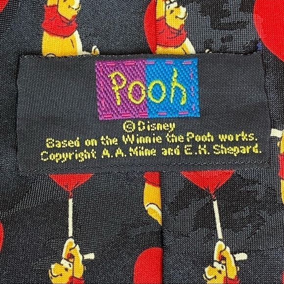Disney Winnie the Pooh Hearts Black and Red Tie - Picture 5 of 6
